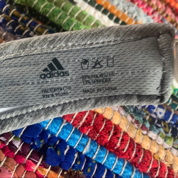 adidas visor - Picture 2 of 3